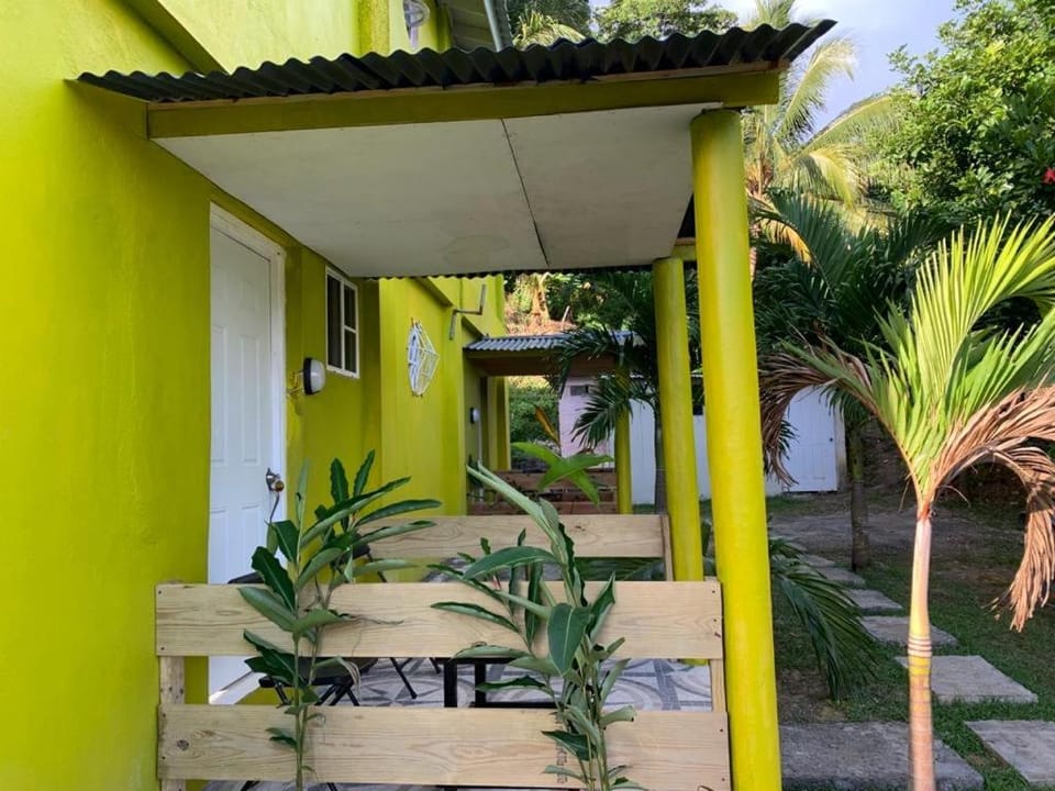 Tha Lagoon Spots CooL VyBz Apartment in Portland Parish