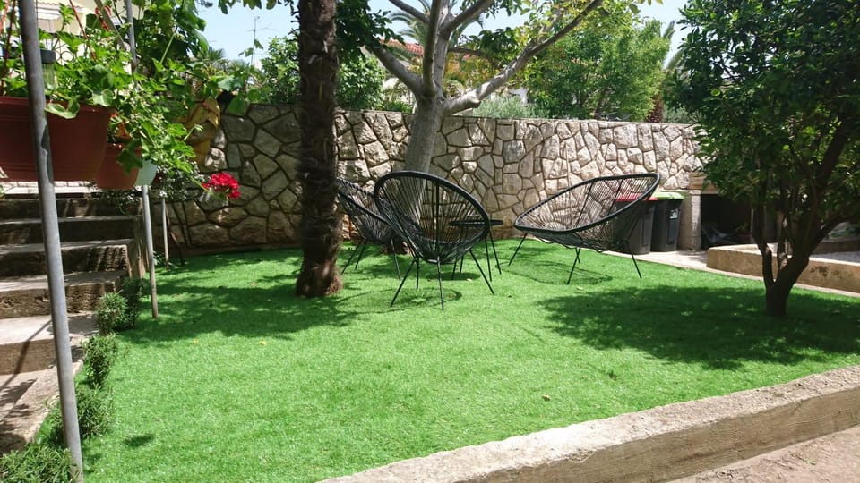 Ela Cres Apartment in Cres