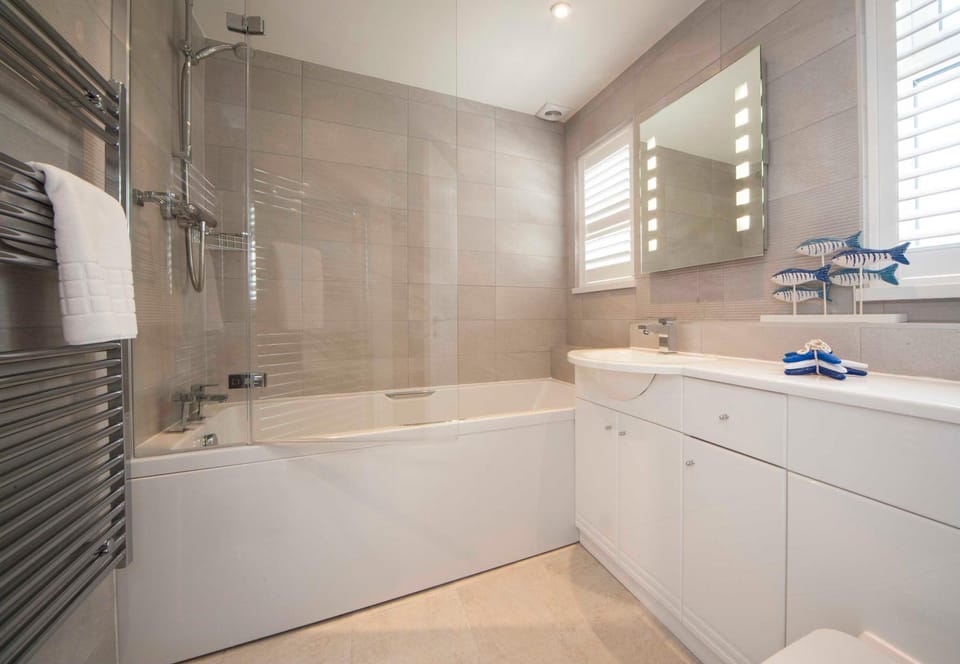 Shower, Bathroom, Bath