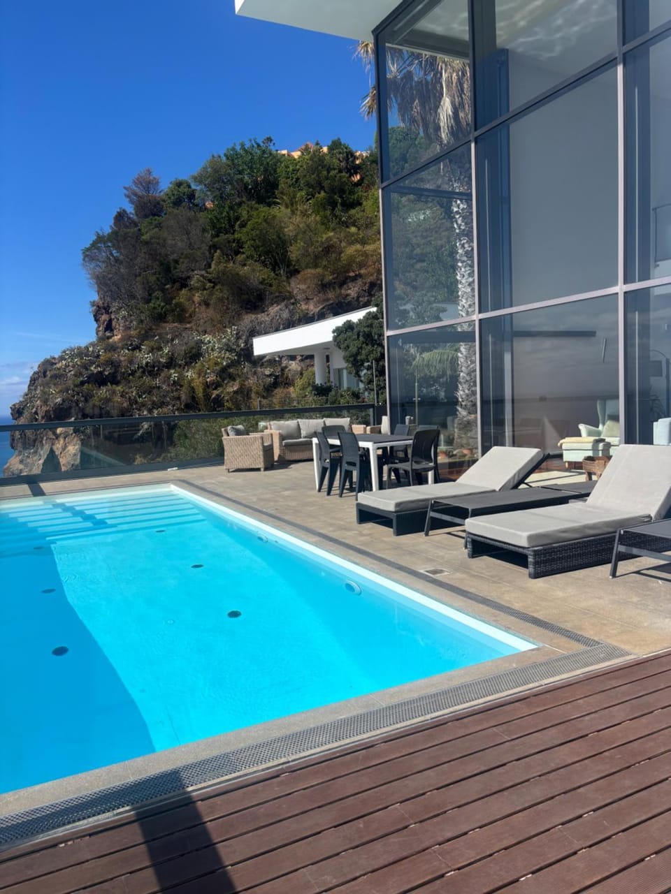 Sea House Madeira Villa in Caniço