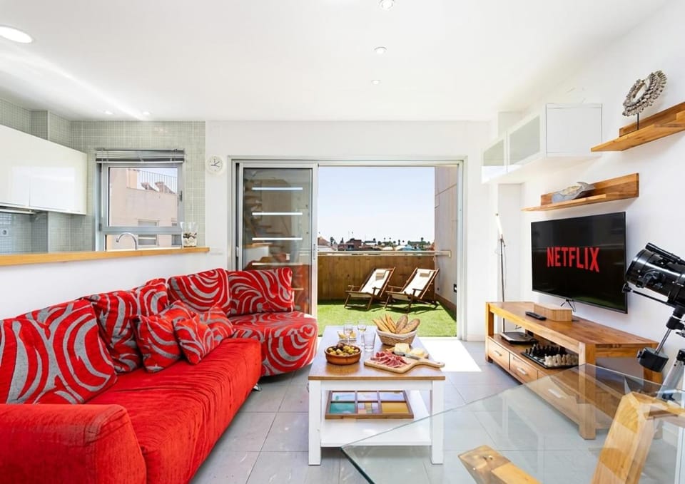 TV and multimedia, Living room, Evening entertainment