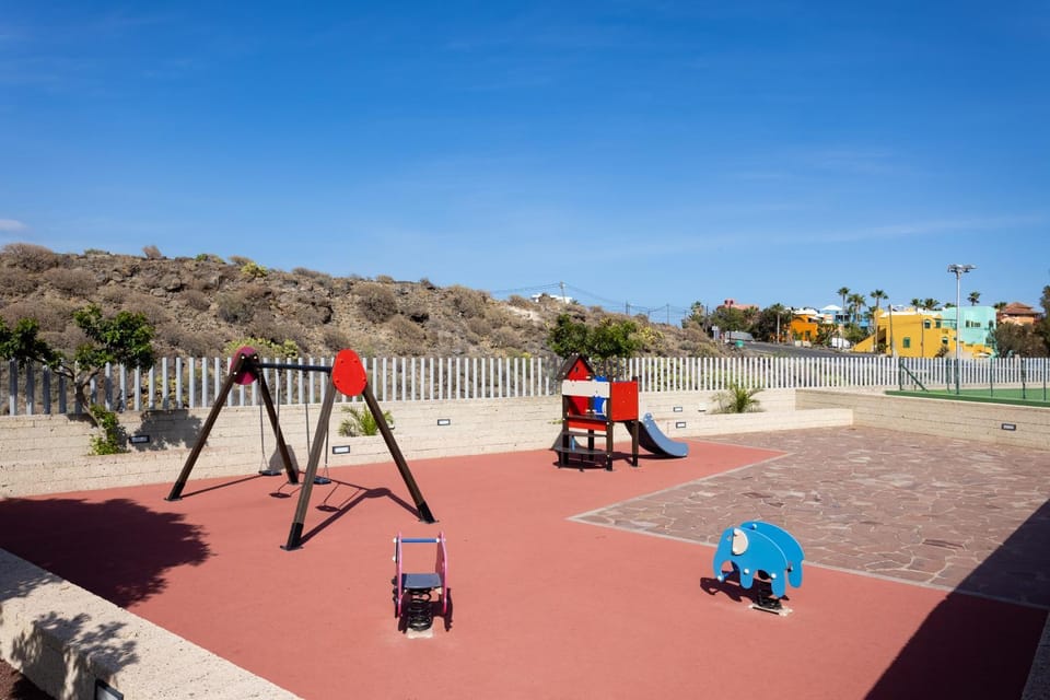 Day, Children play ground