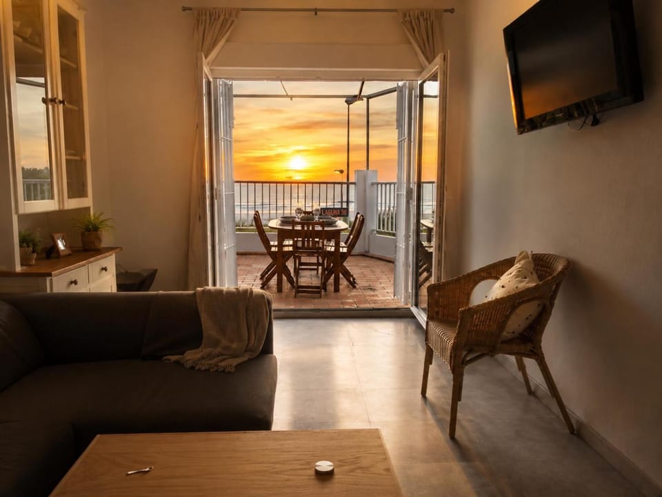 Living room, Sea view, Sunset