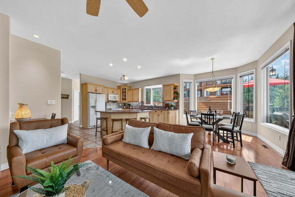 Marble Canyon Apartment in Fairmont Hot Springs