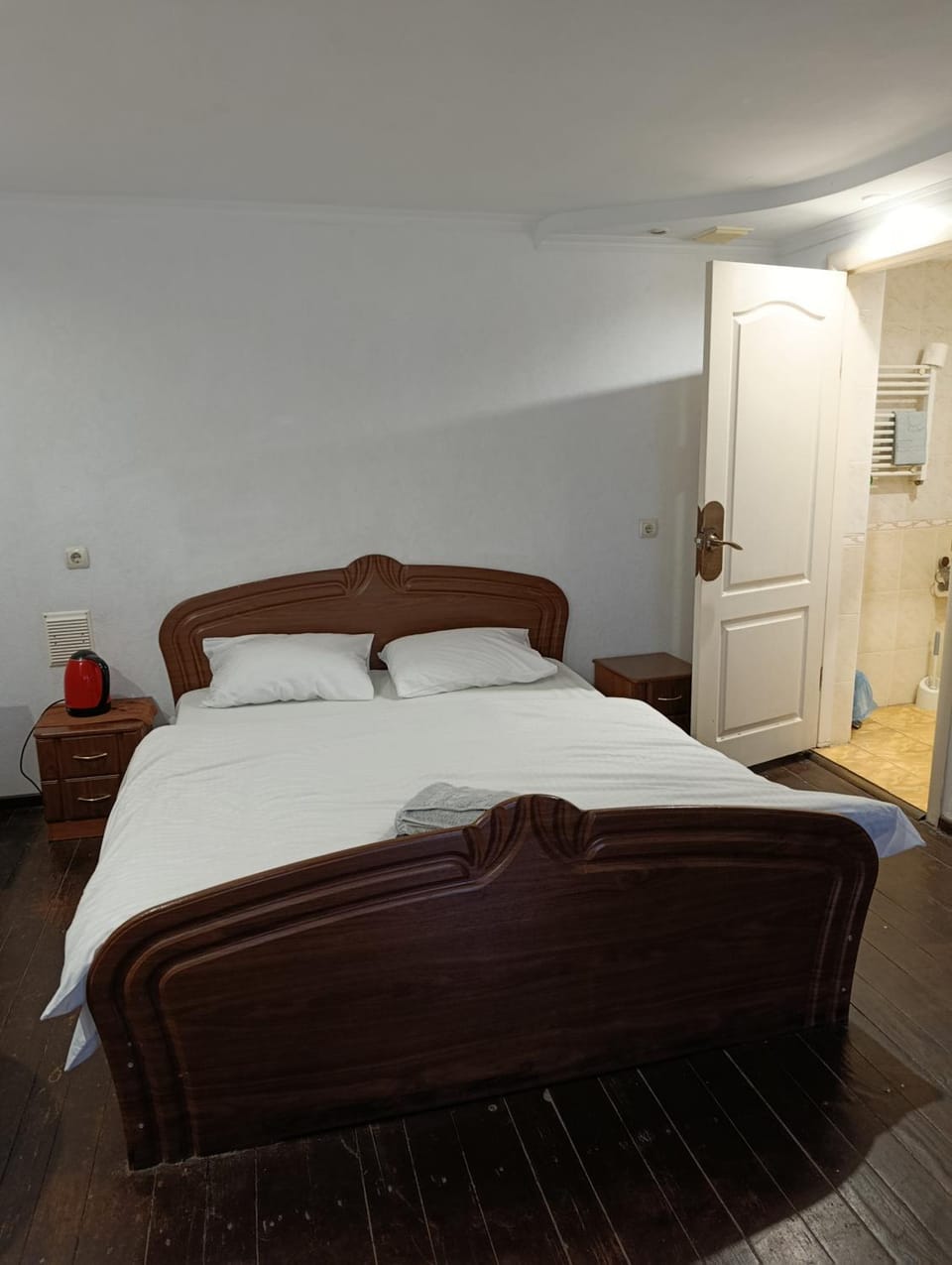 Кімнати поруч з автовокзалом Bed and Breakfast in Slovakia