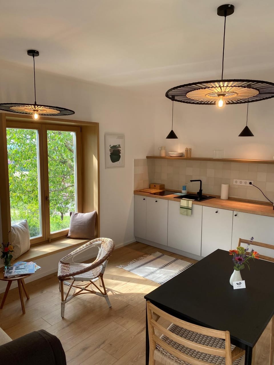 Kitchen or kitchenette, Living room