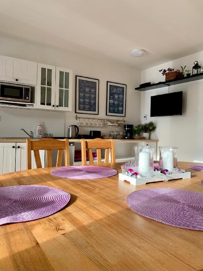 Kitchen or kitchenette, kitchen