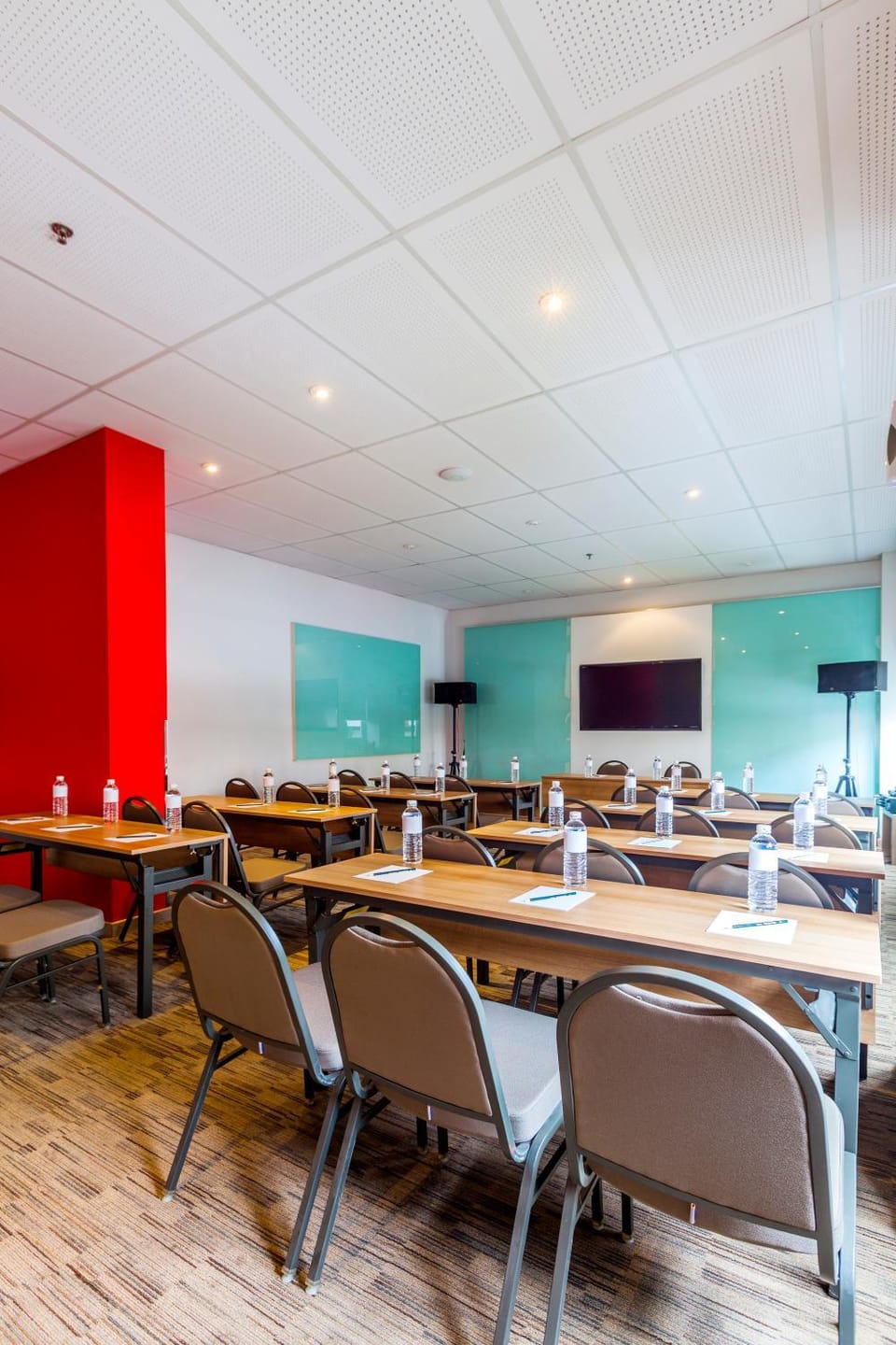 Meeting/conference room