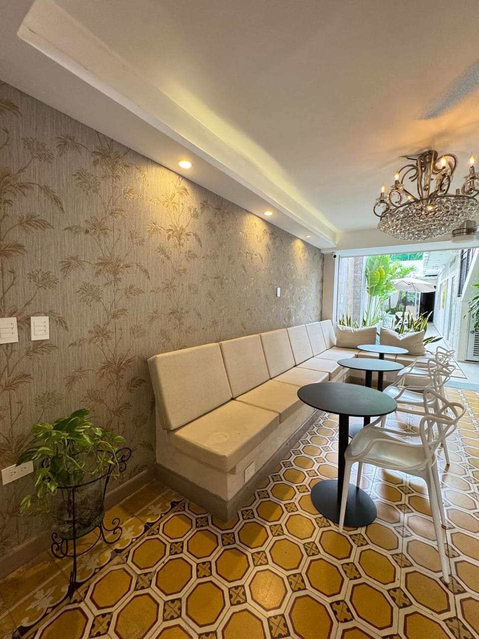 Seating area, Dining area, Breakfast, Internal: Not applicable to any particular room