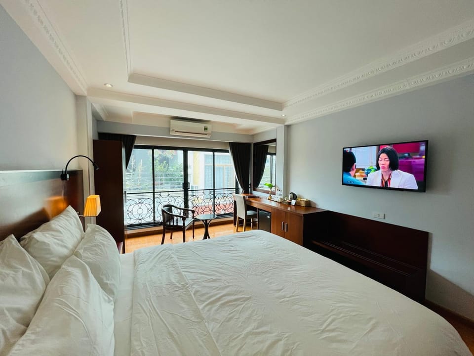 Photo of the whole room, Bedroom, bunk bed