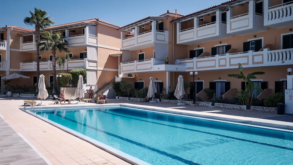 Property building, Swimming pool