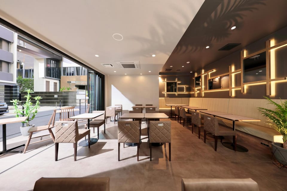 Restaurant/places to eat, Communal lounge/ TV room