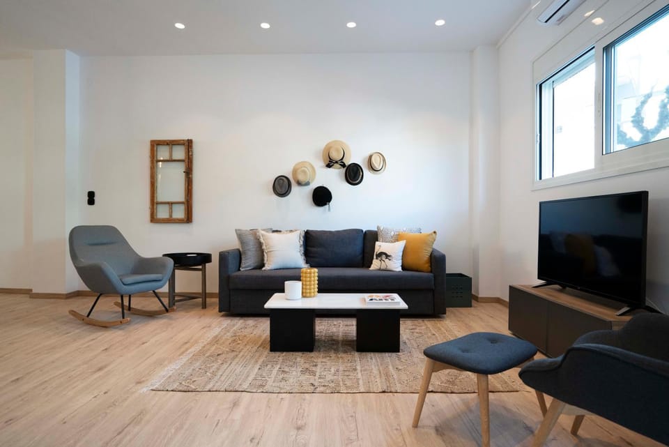 Modern 2bed 2bath loft in Acropolis area Apartment in Athens