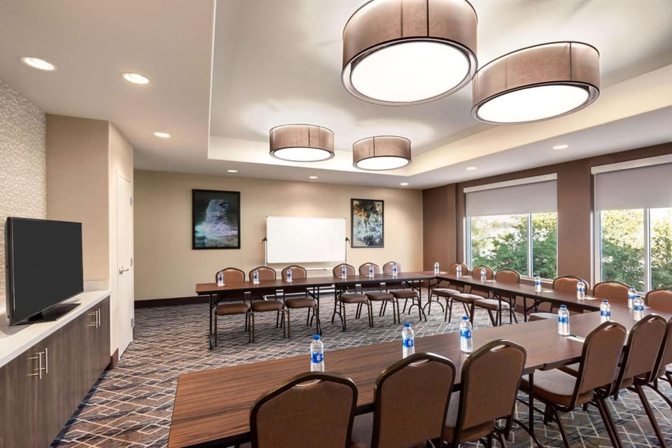 On site, Meeting/conference room