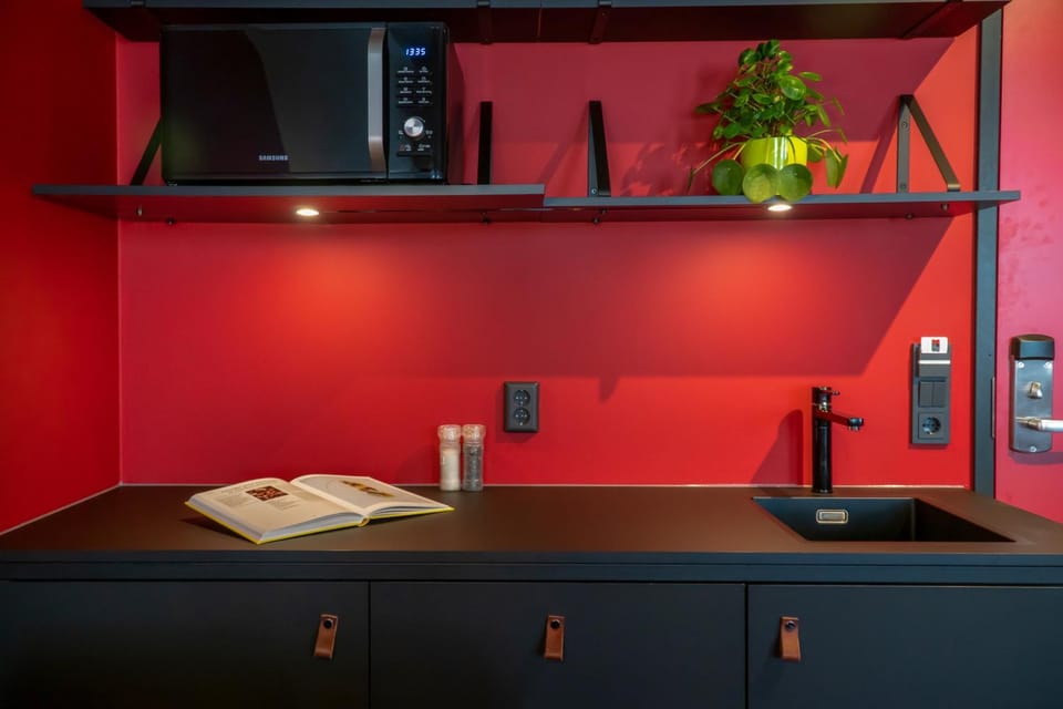 Kitchen or kitchenette