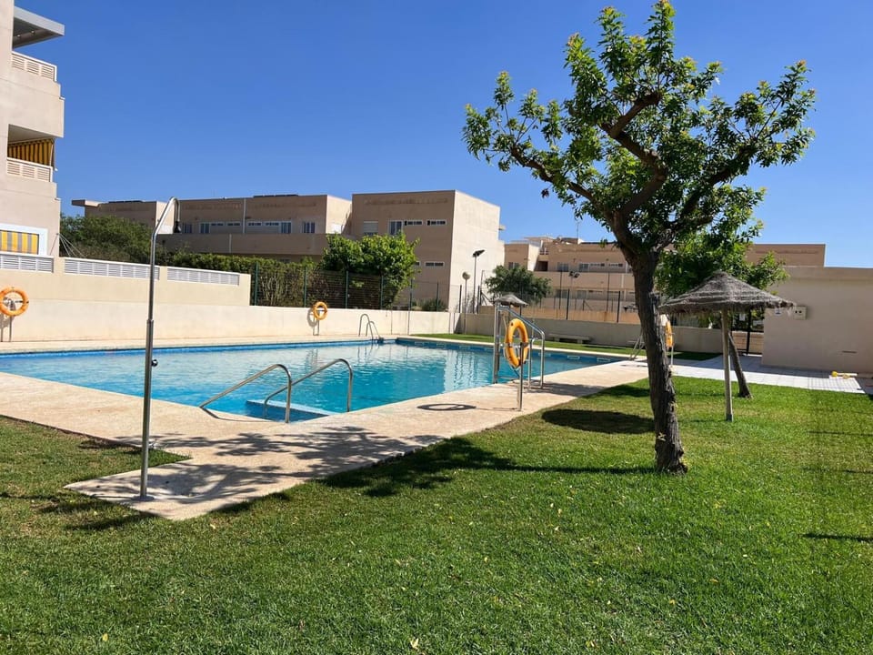 Pool view, Swimming pool