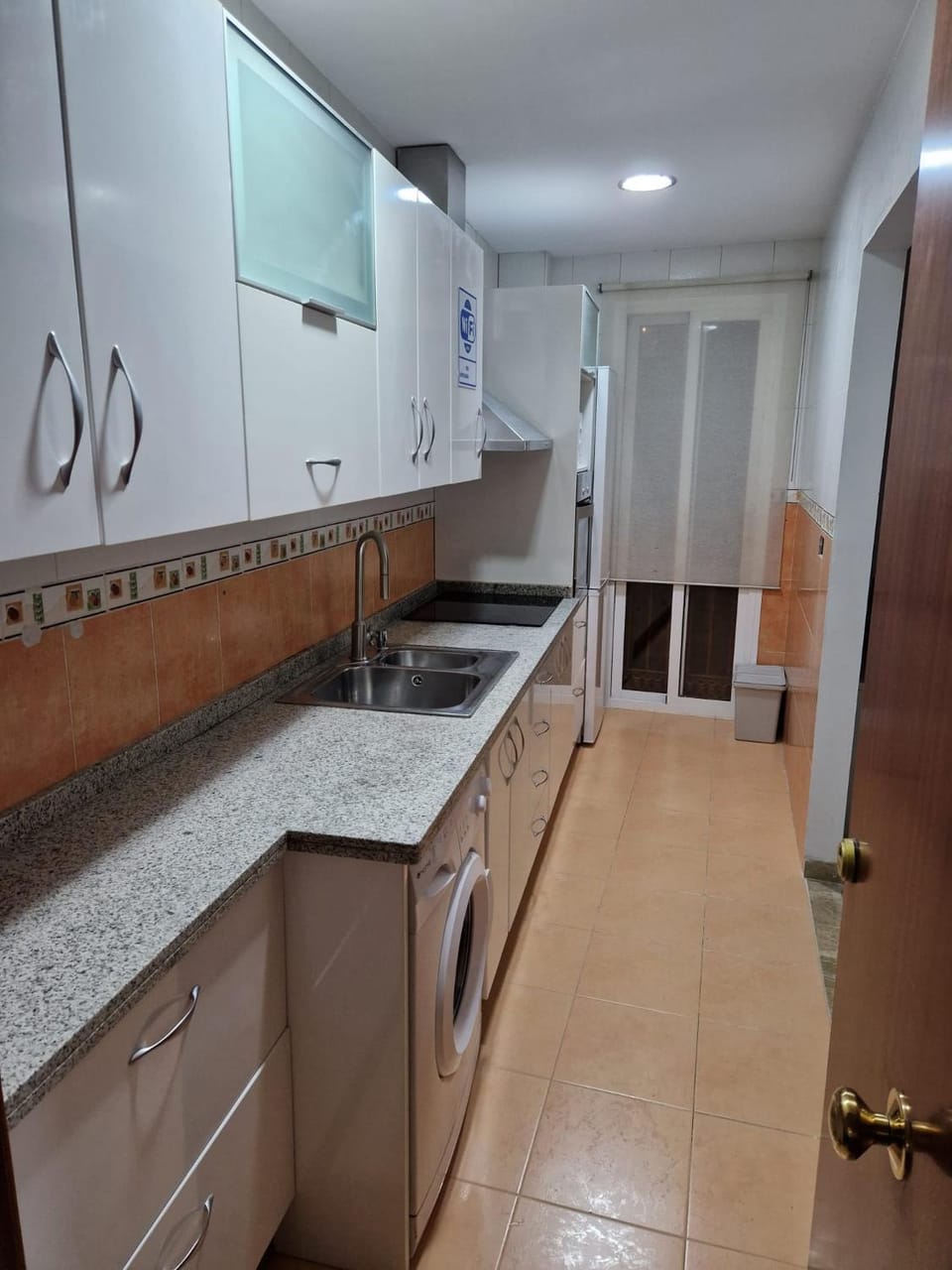 Kitchen or kitchenette, minibar, pet friendly, stove, washing machine
