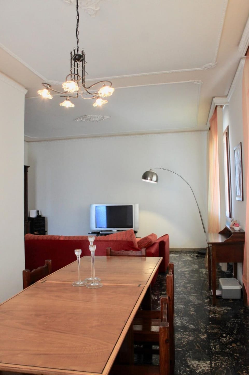 Living room, Dining area