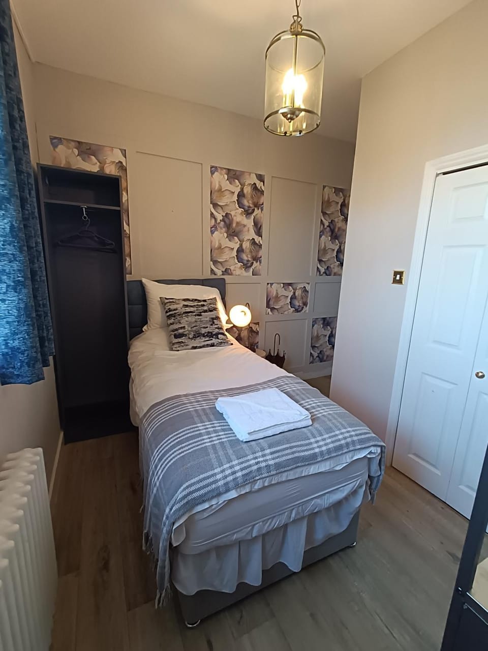 Bed, View (from property/room), Bedroom, wardrobe