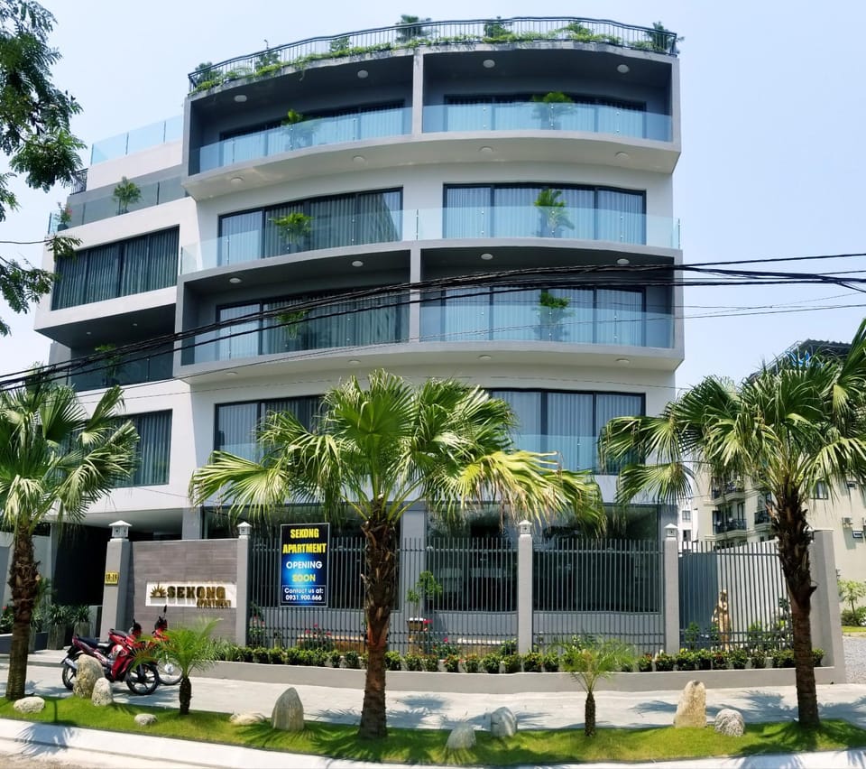 Property building, Facade/entrance