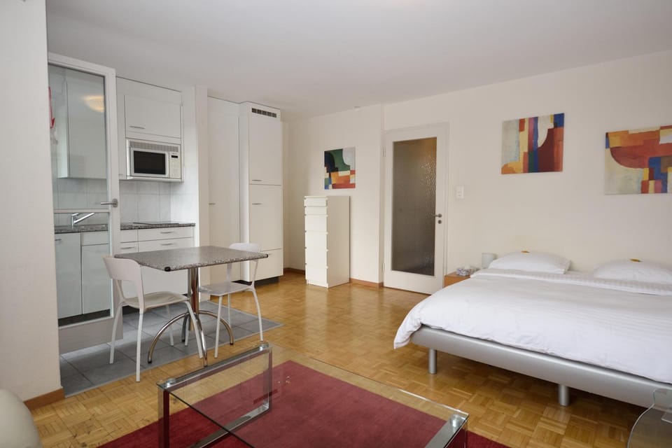 Kitchen or kitchenette, Photo of the whole room