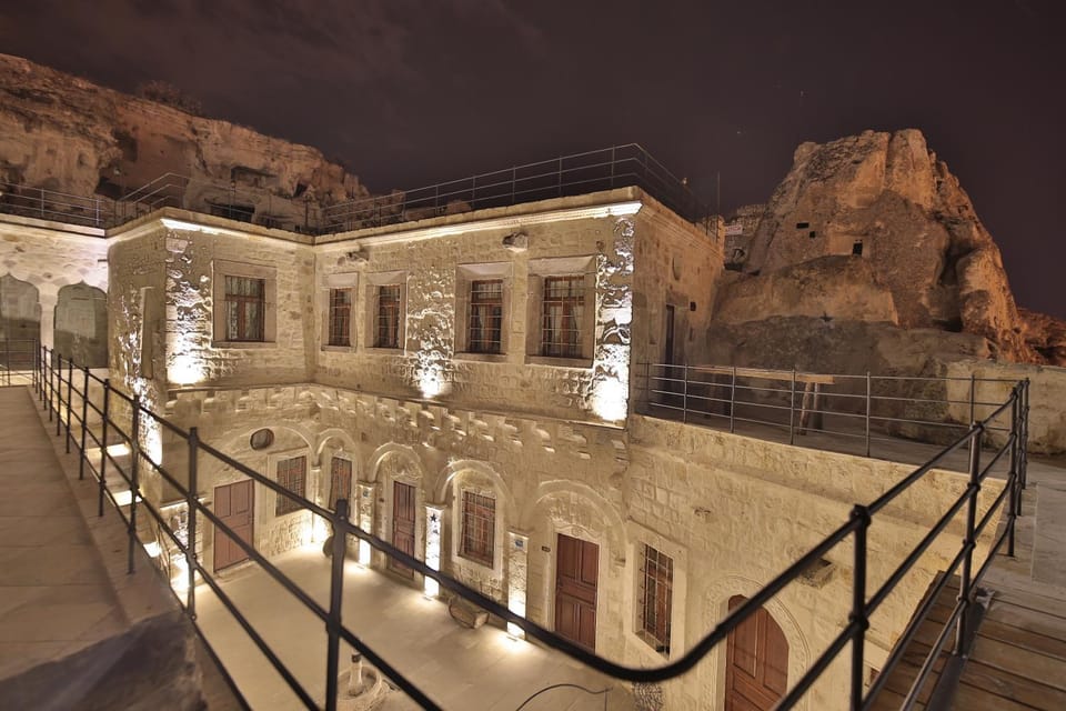 Property building, Night, Bird's eye view, View (from property/room), Balcony/Terrace, Floor plan, On site, City view, Mountain view