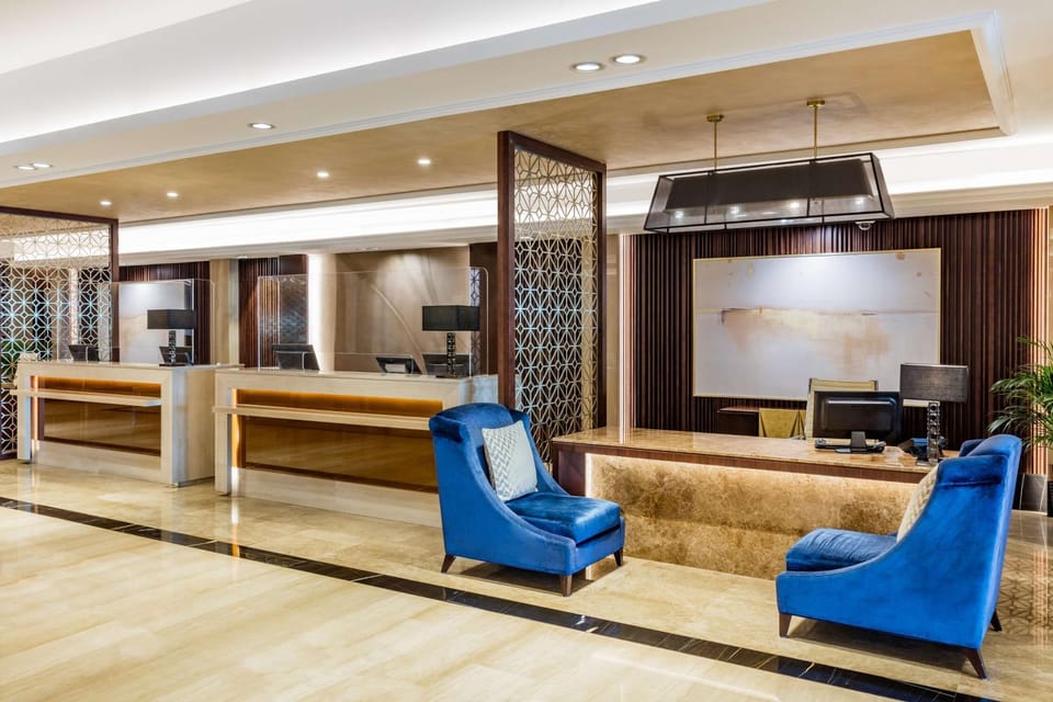 Activities, Lobby or reception, Business facilities, Seating area, Floor plan, Meeting/conference room, group of guests