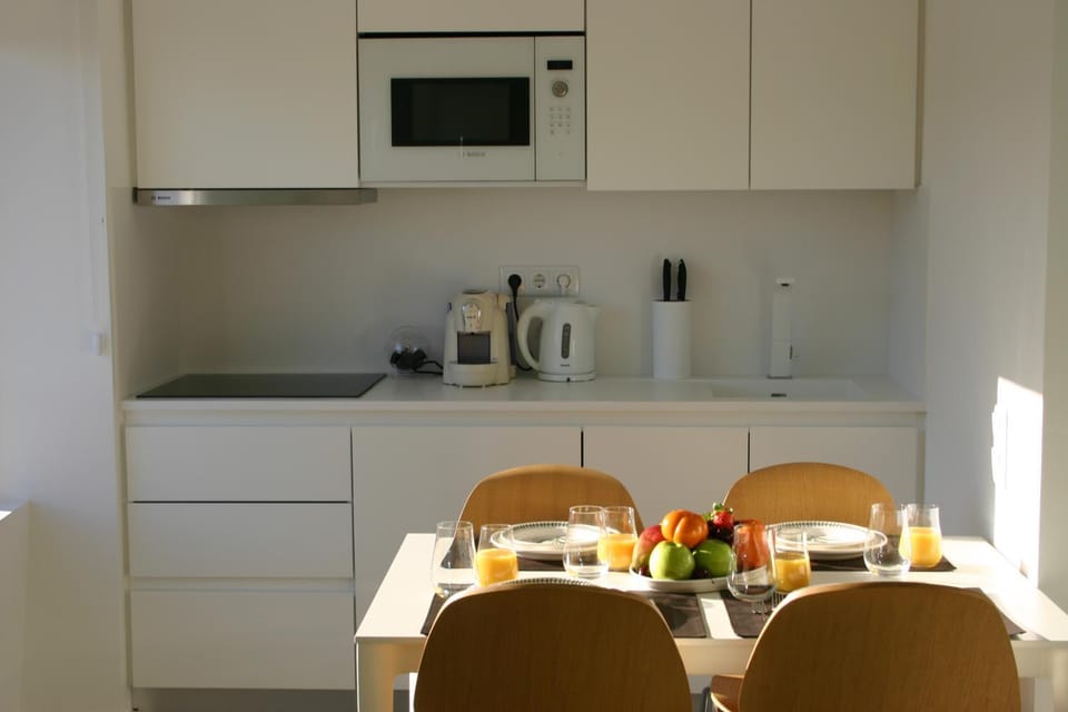 Coffee/tea facilities, Food and drinks, Dining area, Food, Breakfast