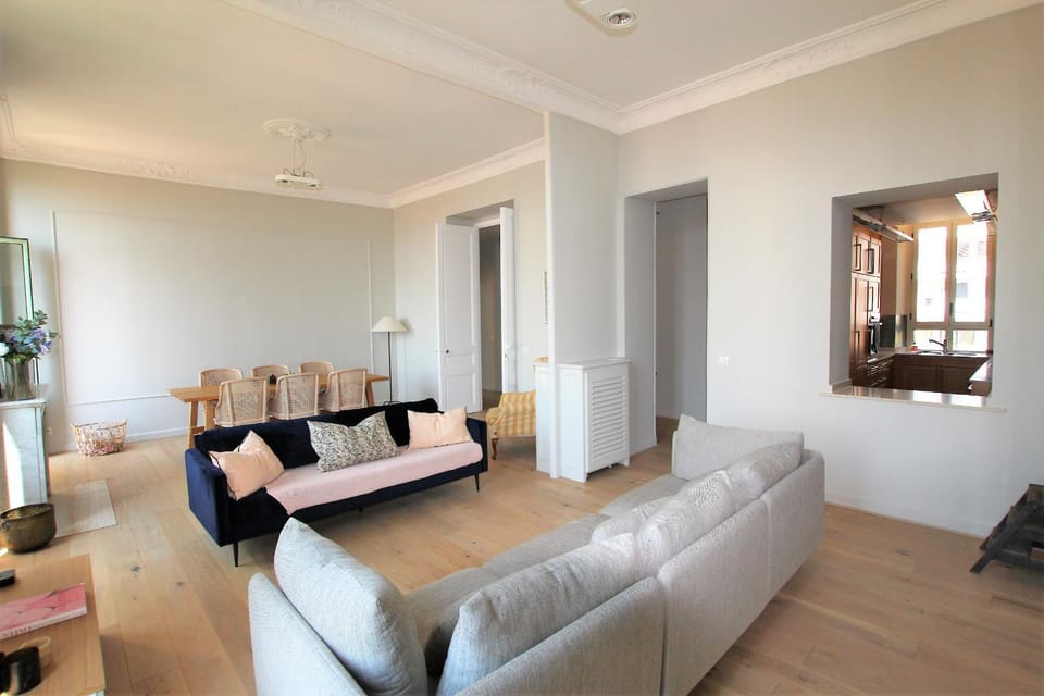 TV and multimedia, Living room, Seating area