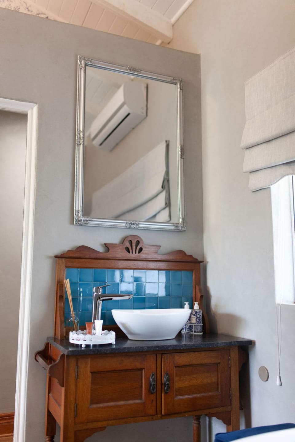 Bella Blue Guesthouse Bed and Breakfast in South Africa