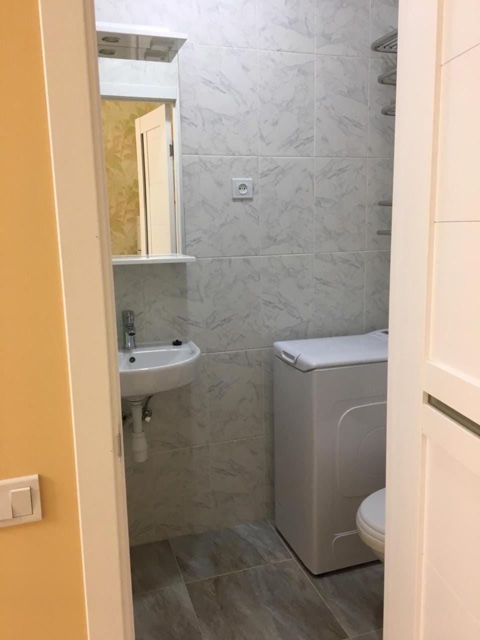 Квартира в центре, Екатериненская 75 ( Green) Apartment in Odessa