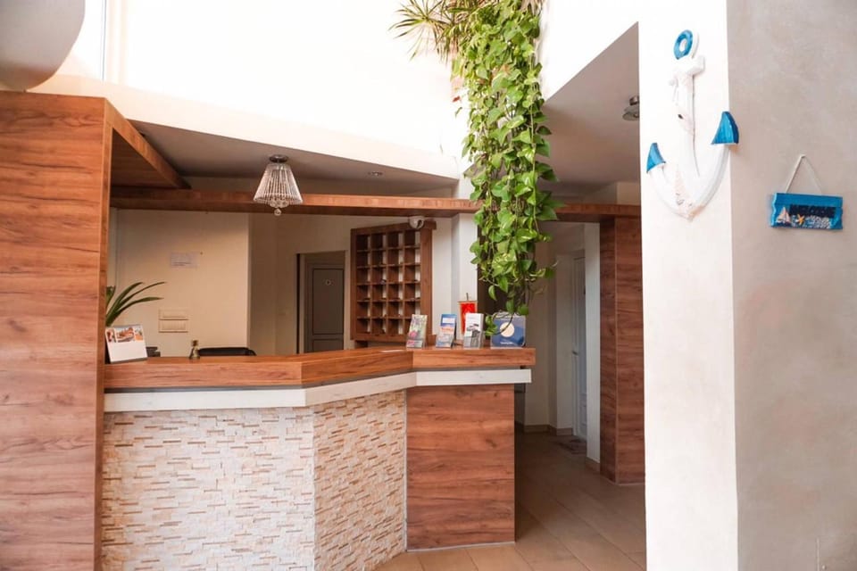 Staff, Lobby or reception