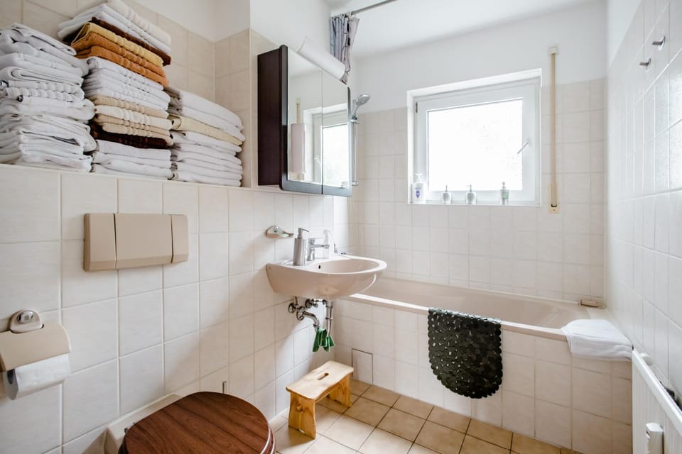 Ruhige Zimmer im Grünen Vacation rental in Berlin