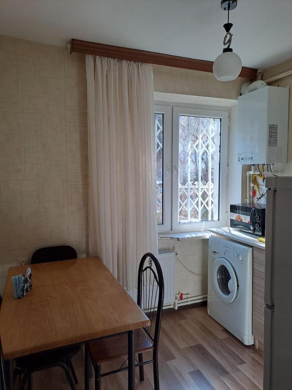 Dining area, minibar, washing machine, kitchen, kitchen