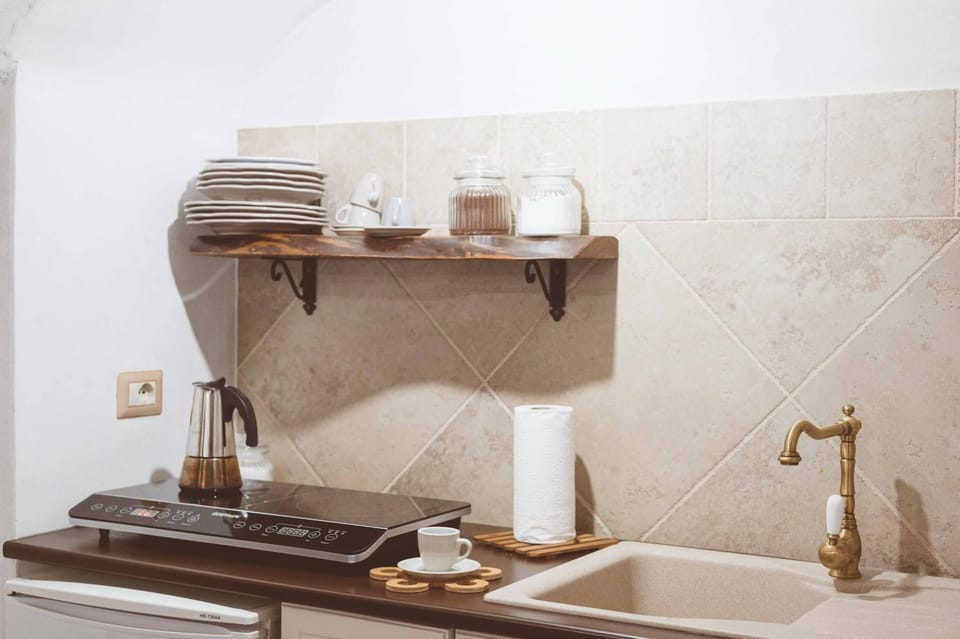 Coffee/tea facilities, Kitchen or kitchenette