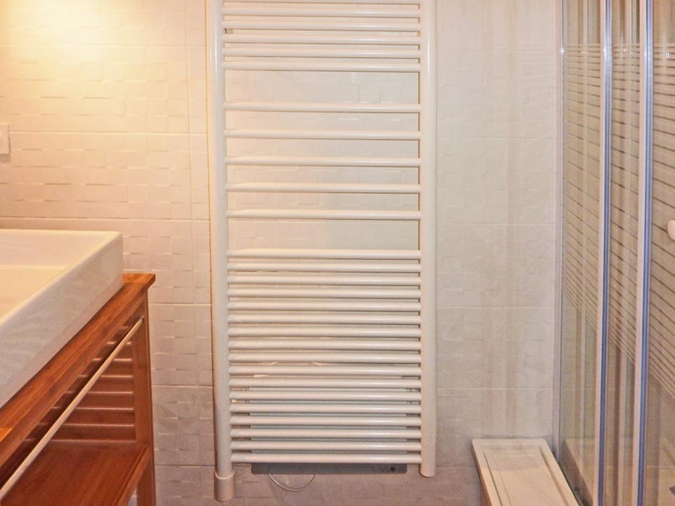 Superbe appart rénové pour 8 pers, skis aux pieds, terrasse Sud/Ouest, proche centre station - FR-1-322-355 Apartment in Provence-Alpes-Côte d'Azur