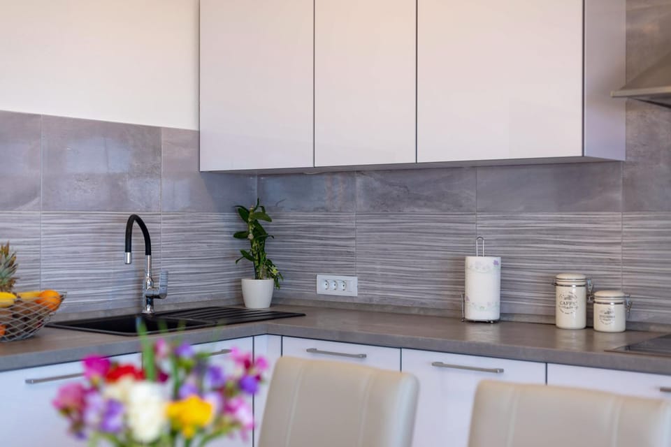 Luxury apartment Nora Apartment in Podstrana