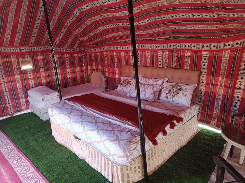 Hamood Desert Private Camp Luxury tent in Oman