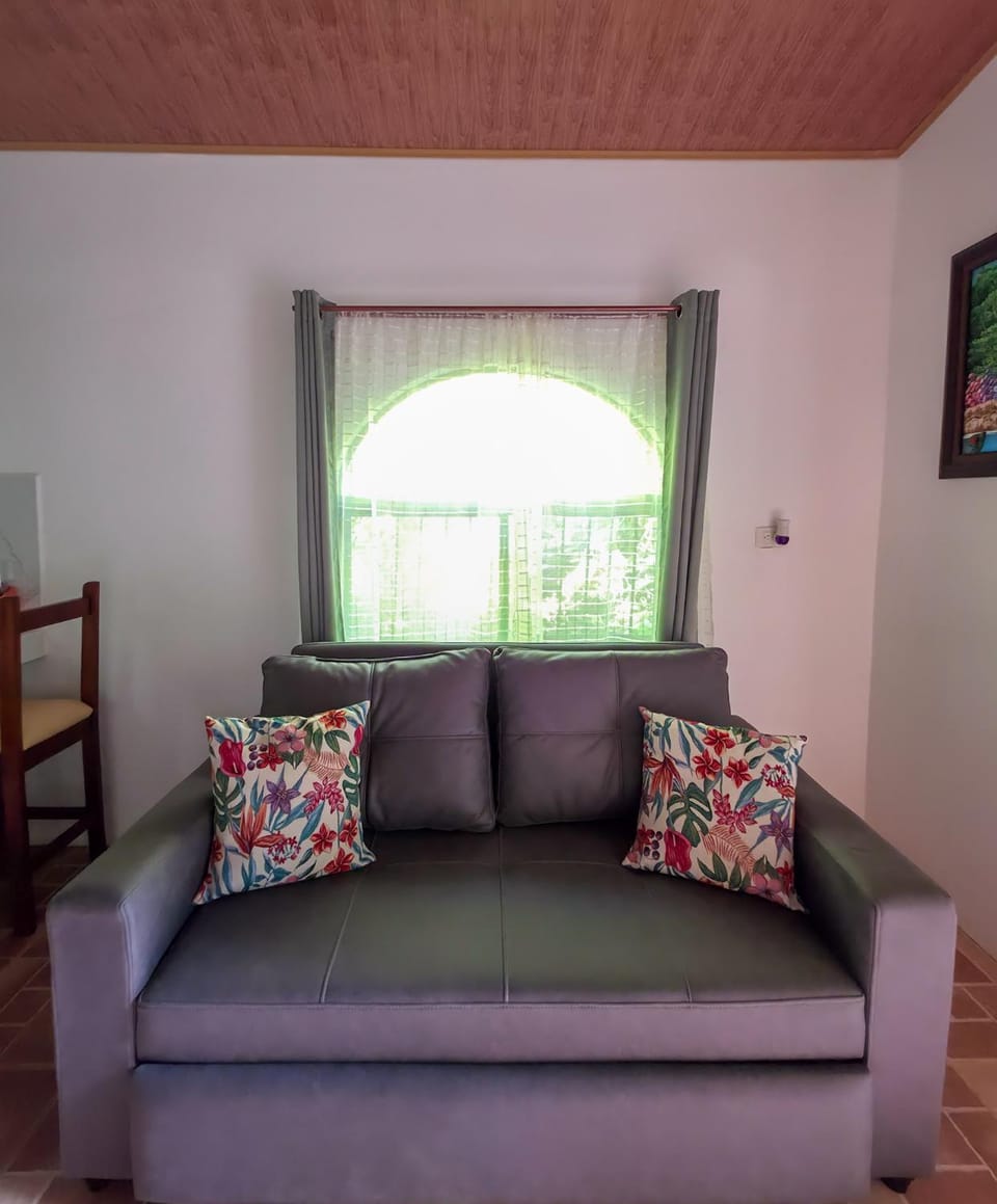 Arenal Oasis Eco Lodge & Wildlife Refuge Nature lodge in Alajuela Province