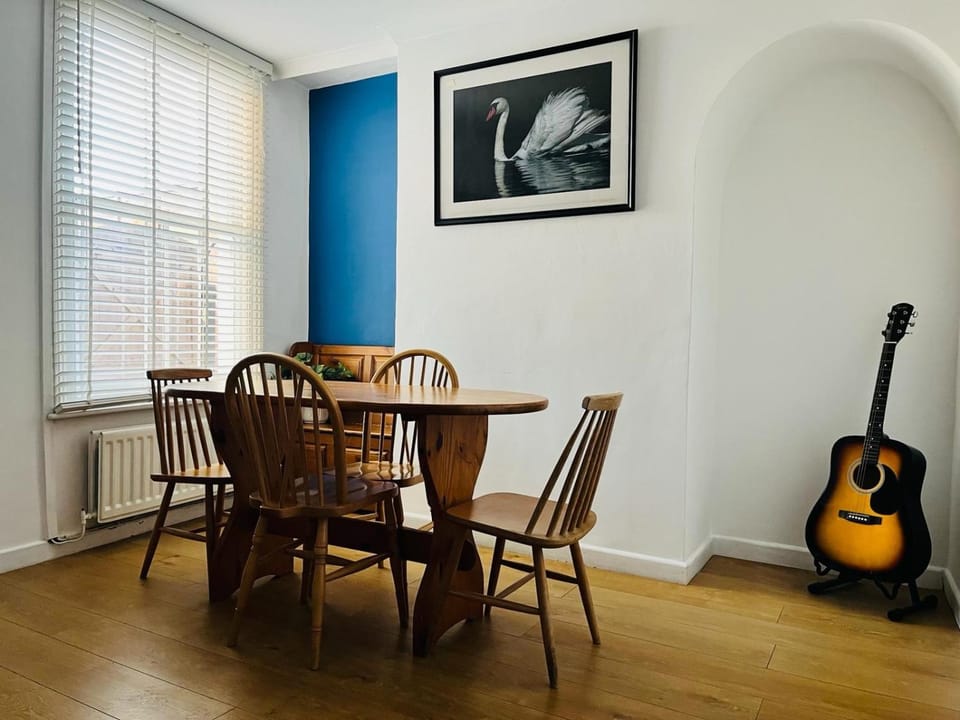 Edwards Cottage - Grove Road Cottages House in Stratford-upon-Avon