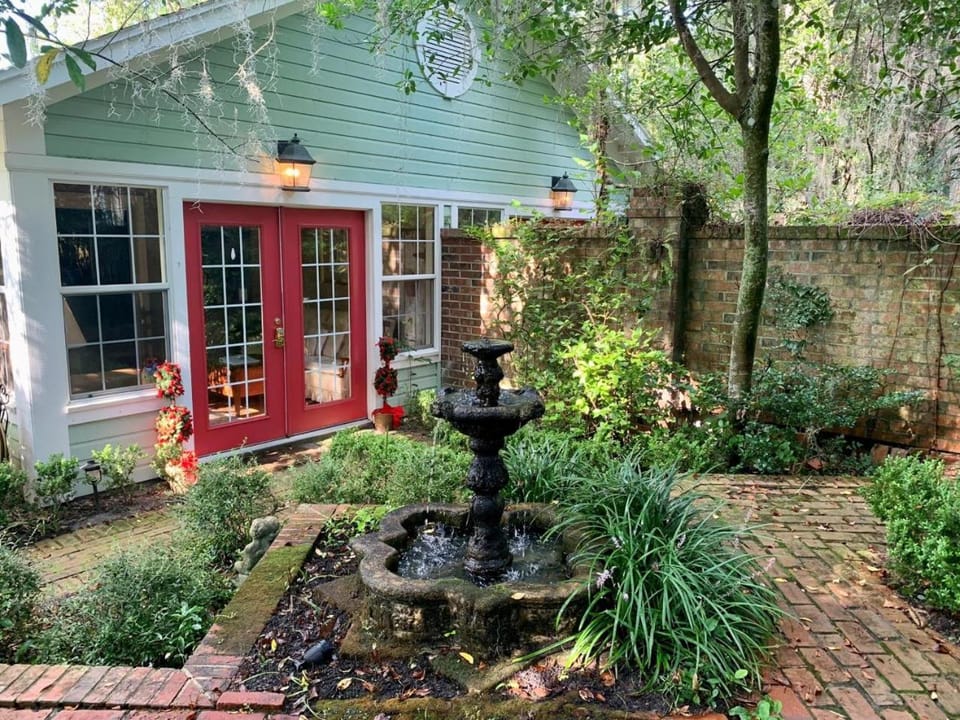 Garden, Garden view