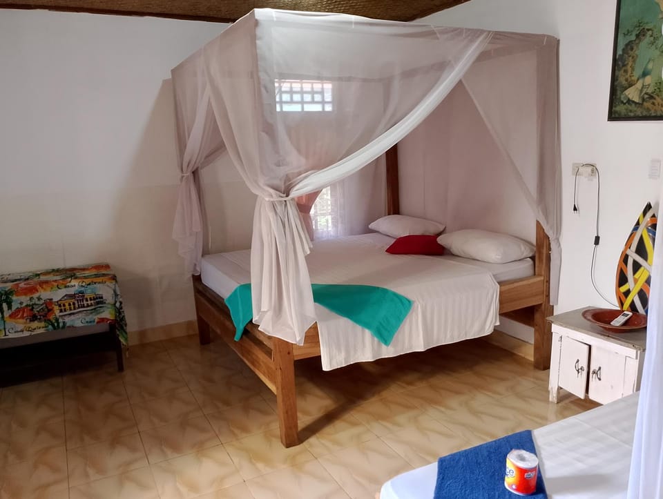 Toilet, Bed, Photo of the whole room