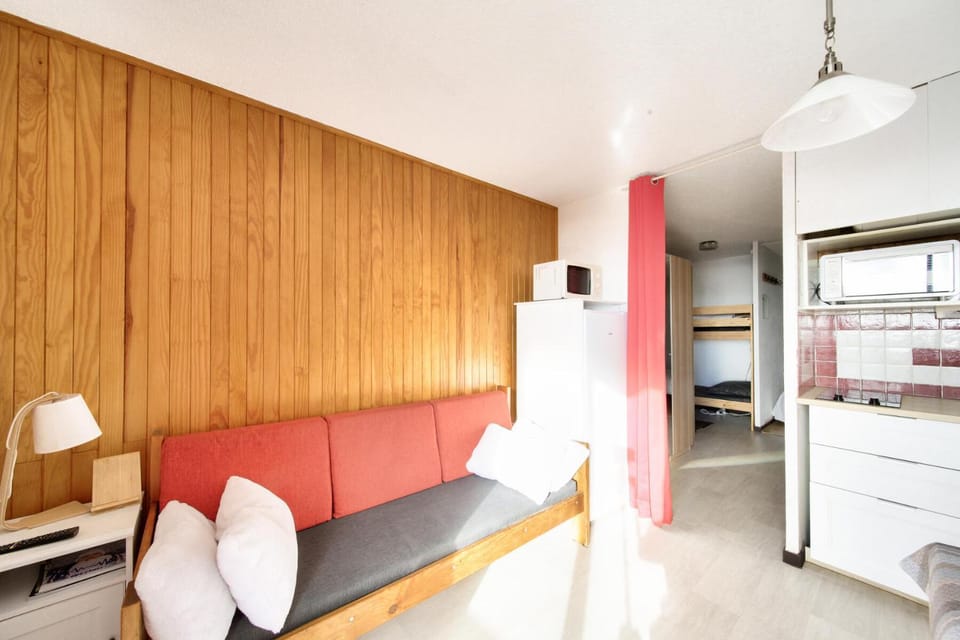 Soleil d'Huez Studio 4 personnes - maeva Home - Studio pied de pistes vue montagne + coin cabine 4 personnes - Confort MAE-5688 Cabin in Huez