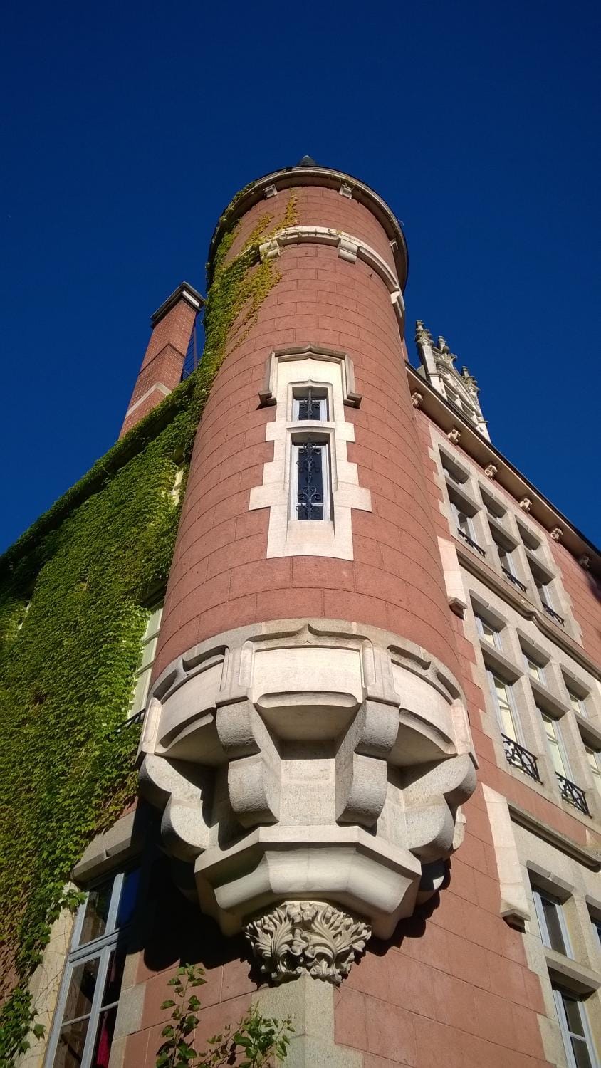 Property building, Decorative detail
