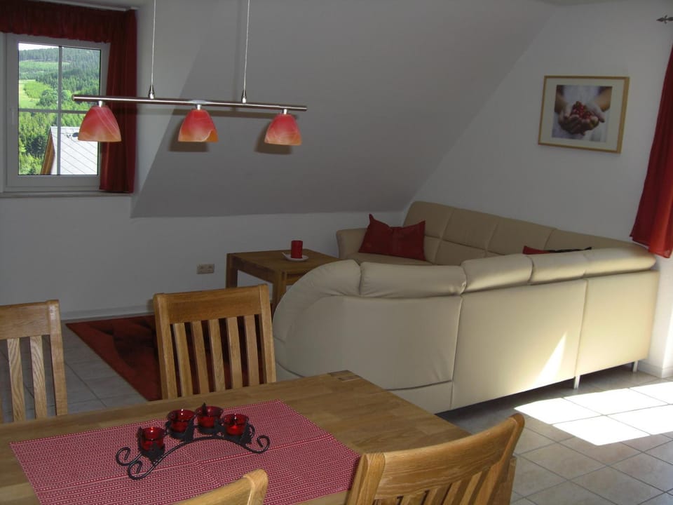Maisonette 64m 2 Schlafzimmer in Oberwiesenthal Apartment in Erzgebirgskreis