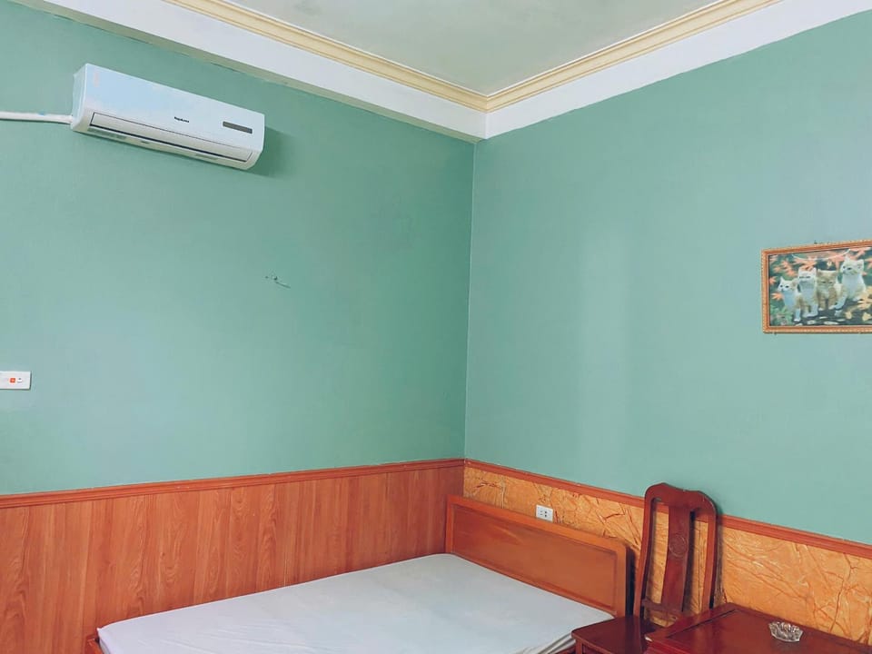 Nhà nghỉ FAMY Love hotel in Vietnam