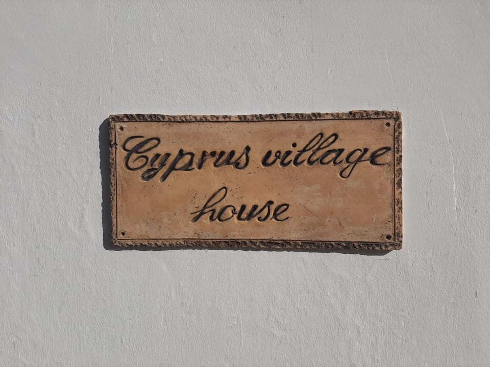 Facade/entrance, Property logo or sign
