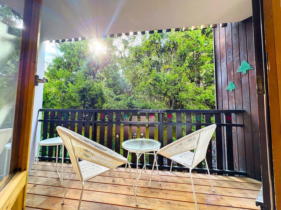View (from property/room), Balcony/Terrace