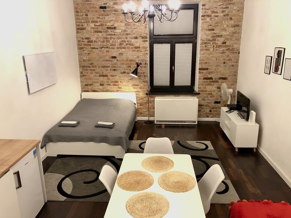 TV and multimedia, Kitchen or kitchenette, Living room, Seating area, Dining area, internet, towels