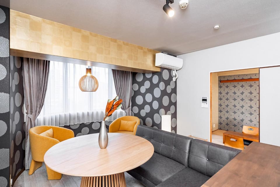 Living room, Dining area, air conditioner